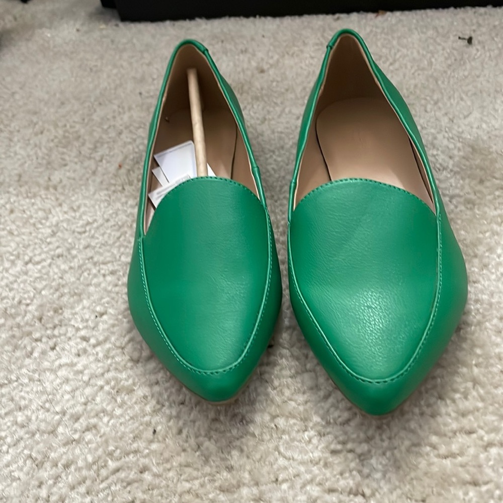 Women’s Flats Pointy-Toe